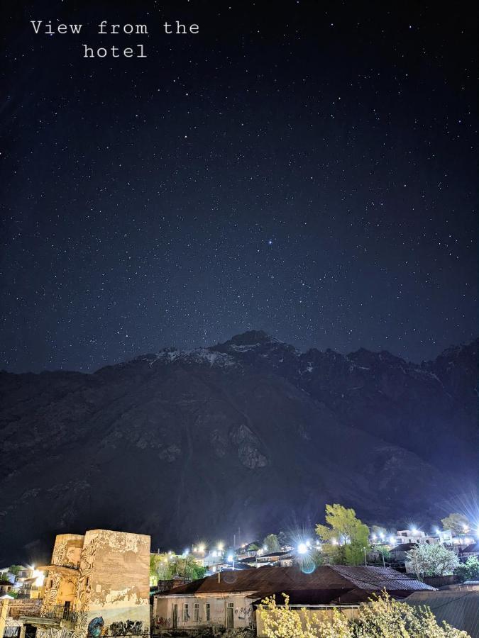Mount Inn Kazbegi Exterior photo